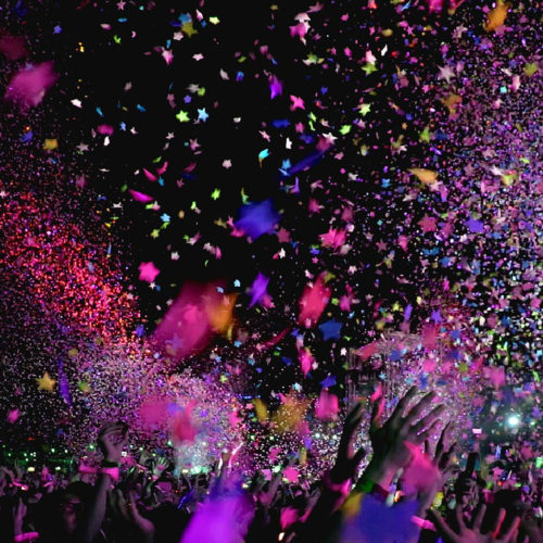 Know Within 4 Minutes Why Online Ticketing is a MUST for Club Events!