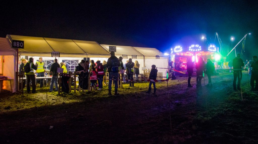 Yapsody - Wotton Fireworks Display